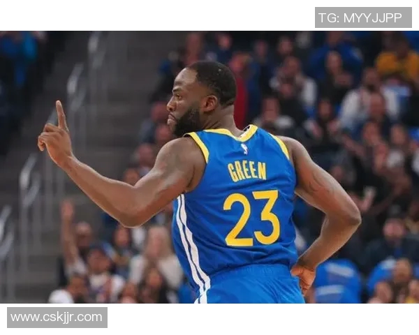 小乔丹与追梦格林的对决谁能赢得篮球场上的荣耀与尊重